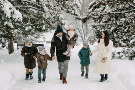 Why February Is the Perfect Time for a Luxury Northern Lights Holiday with Older Children?